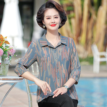 新款中年妈妈夏装薄款衬衫七分袖洋气中老年人春夏开衫上衣50岁女