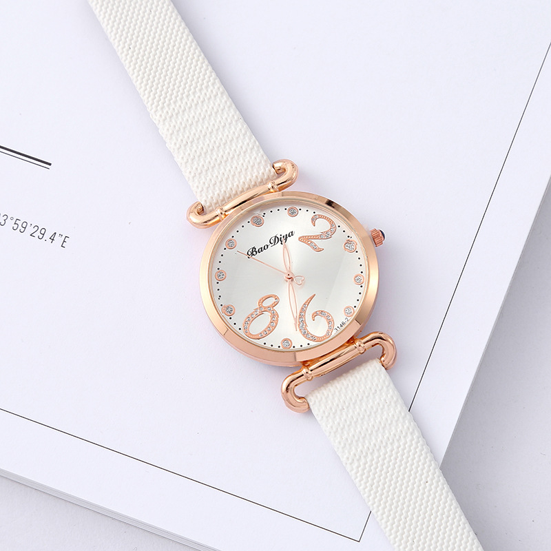 Foreign Trade New Diamond Quartz Watch Fashion Fresh Women's Casual Watch Simple Student Gift Watch Wholesale