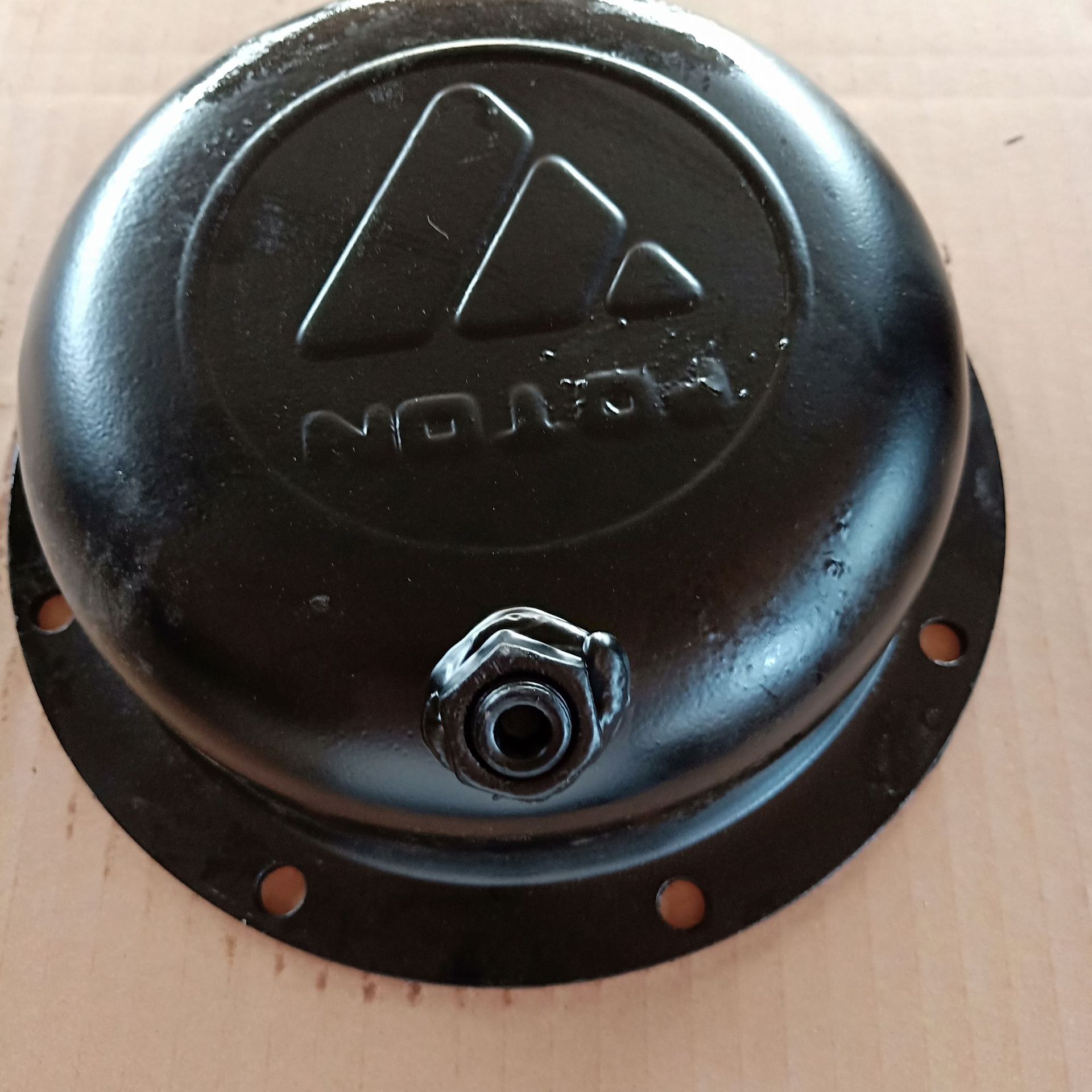 平衡轴盖子厂家半挂车平衡轴防尘盖前轮毂盖轴头盖-阿里巴巴