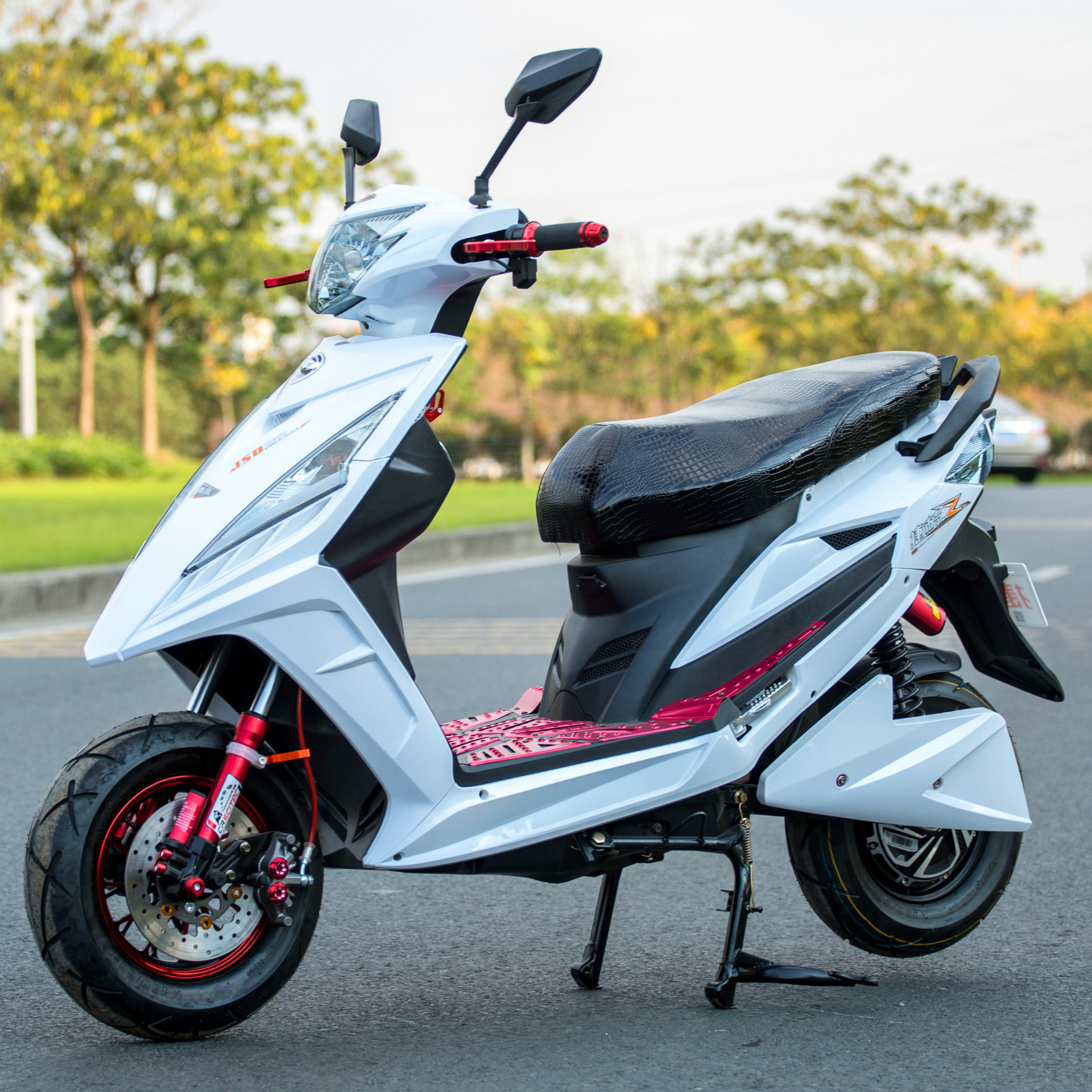 战速1800w鬼火大功率个性改装电动车成人60v72v电瓶车酷车赛车