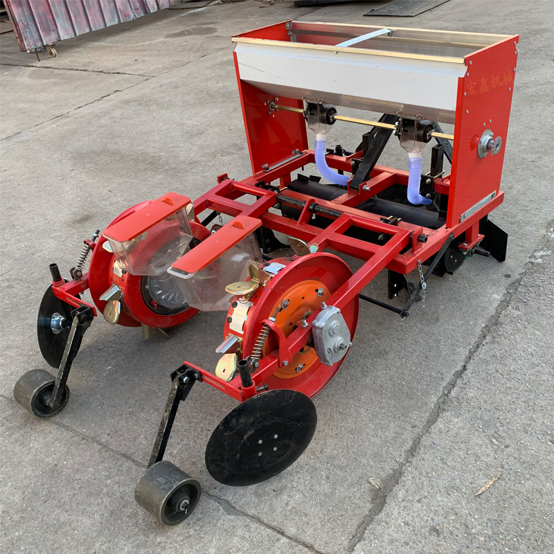 玉米谷物播种机 先铺膜后精播花生种植机 一垄两行滴灌覆膜播种机