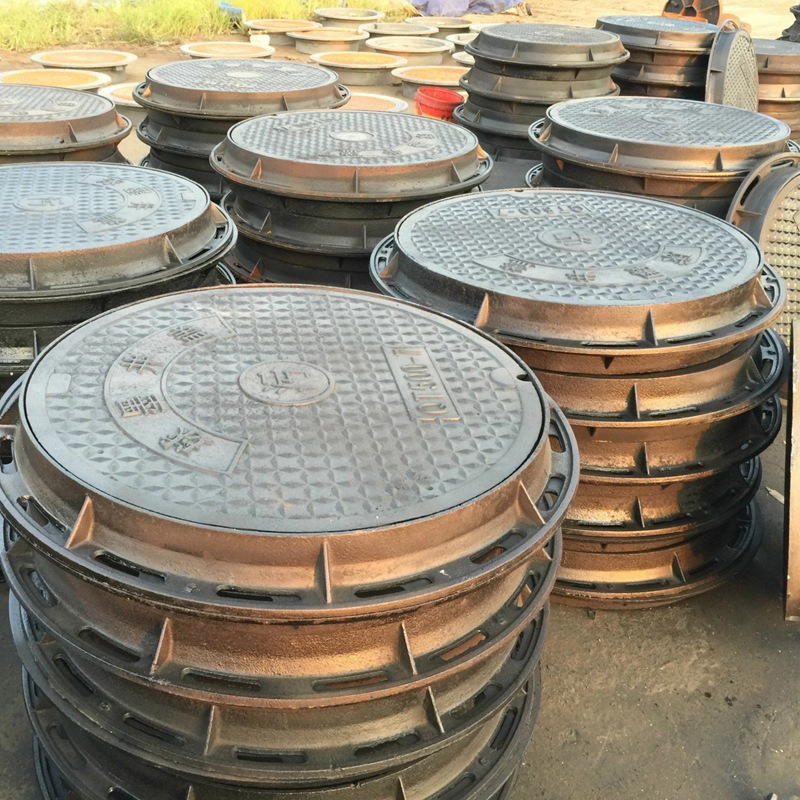 井盖球墨铸铁圆形井盖下水道篦子盖板圆形方形下水道井盖厂家批发