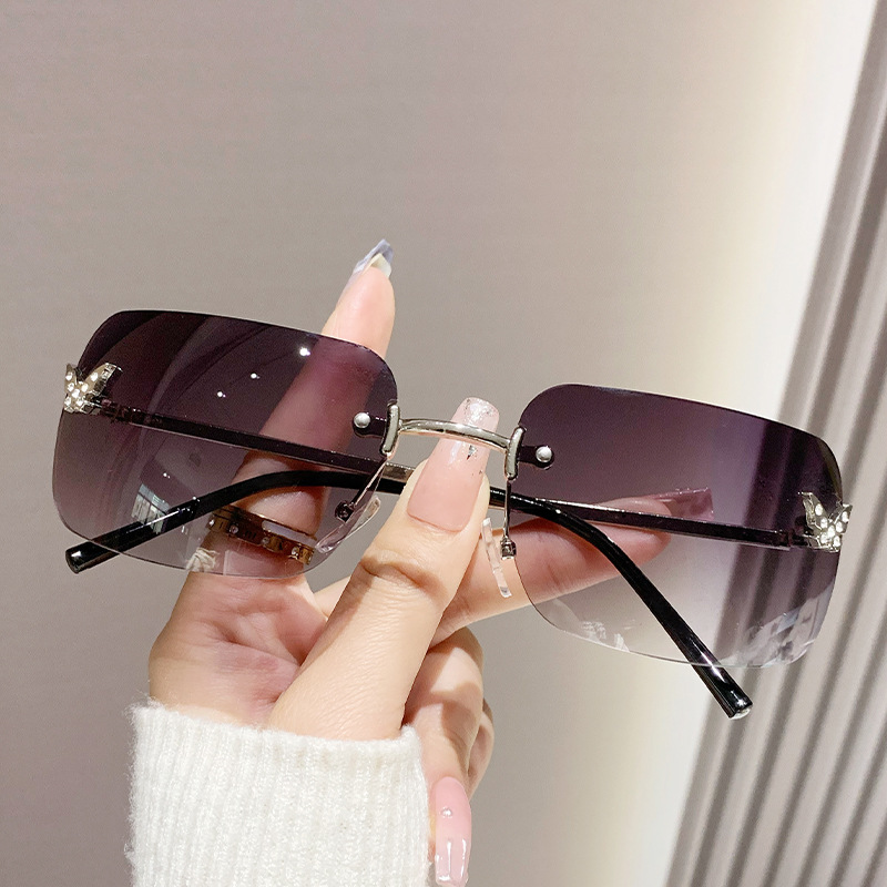 Cross-Border New Arrival Frameless Trimming Sunglasses Female Ocean Lens Square Diamond Butterfly Fashion Gradient Color Sunglasses Street Shot