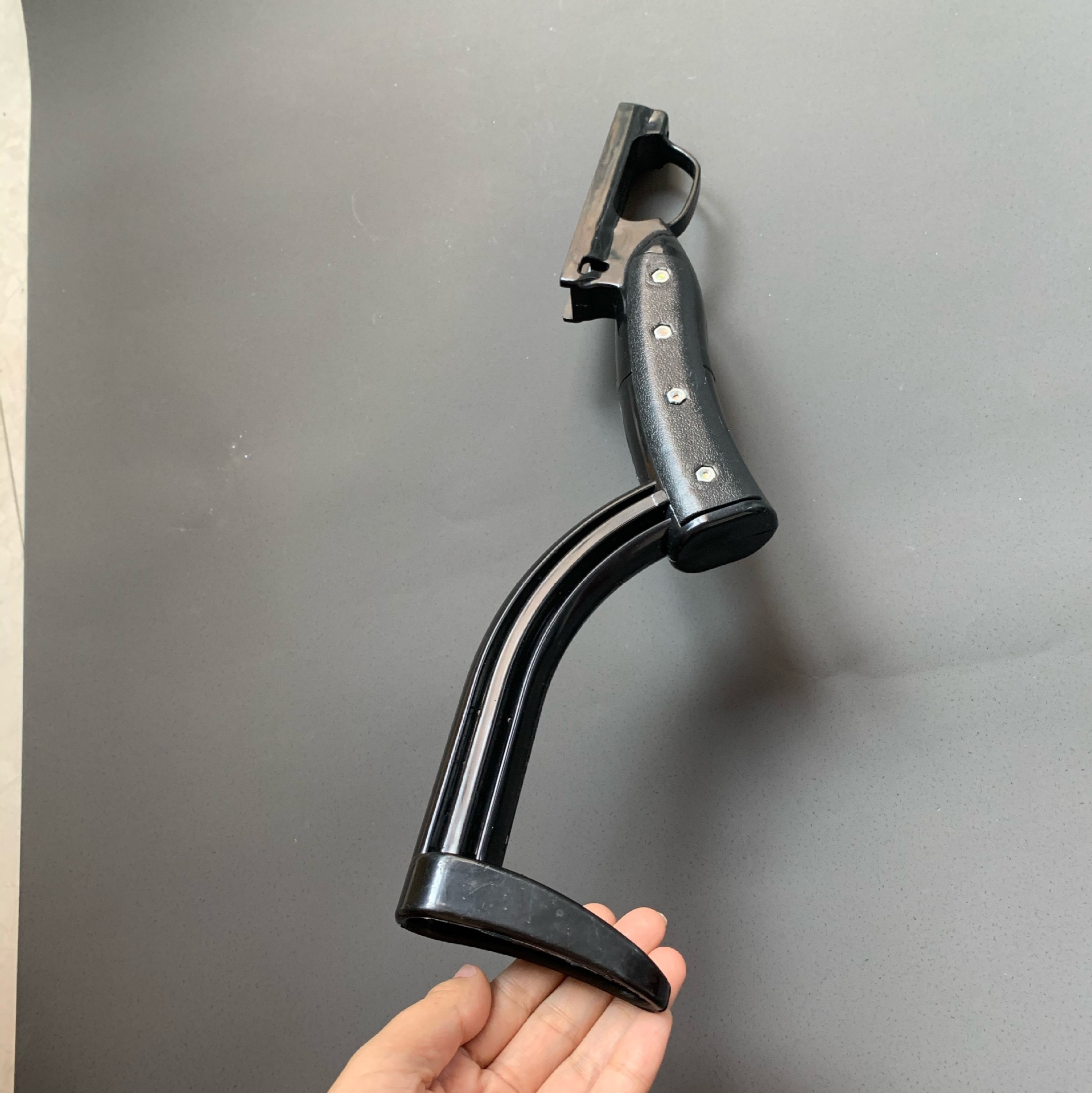 弹弓肩托配件安装孔距8.5厘米厂家批发