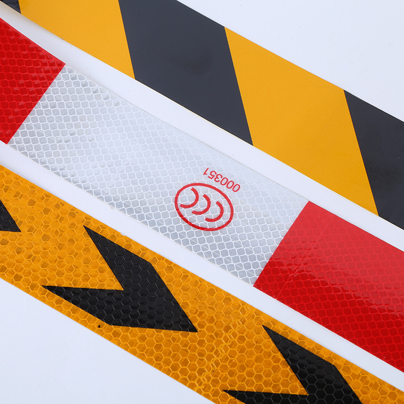 现货直供高亮度警示反光贴道路交通反光膜反光胶带车身贴反光贴条