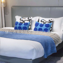 蓝色系现代样板间床品软装设计师售楼部家具展厅样板房床上用品