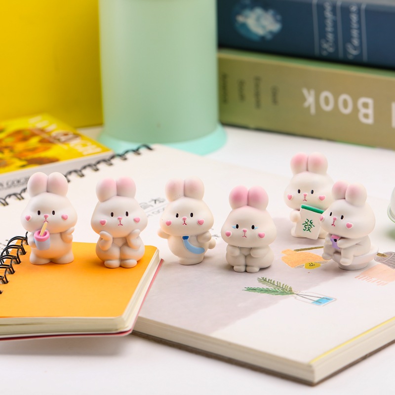 New Cute and Adorable Bunny Decoration Zodiac Resin Desktop Office Decorations Cartoon Doll Gift