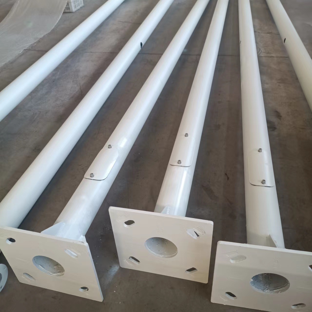 定制立杆 道路交通边界立杆均可定制长度 开孔底座可定制监控地笼