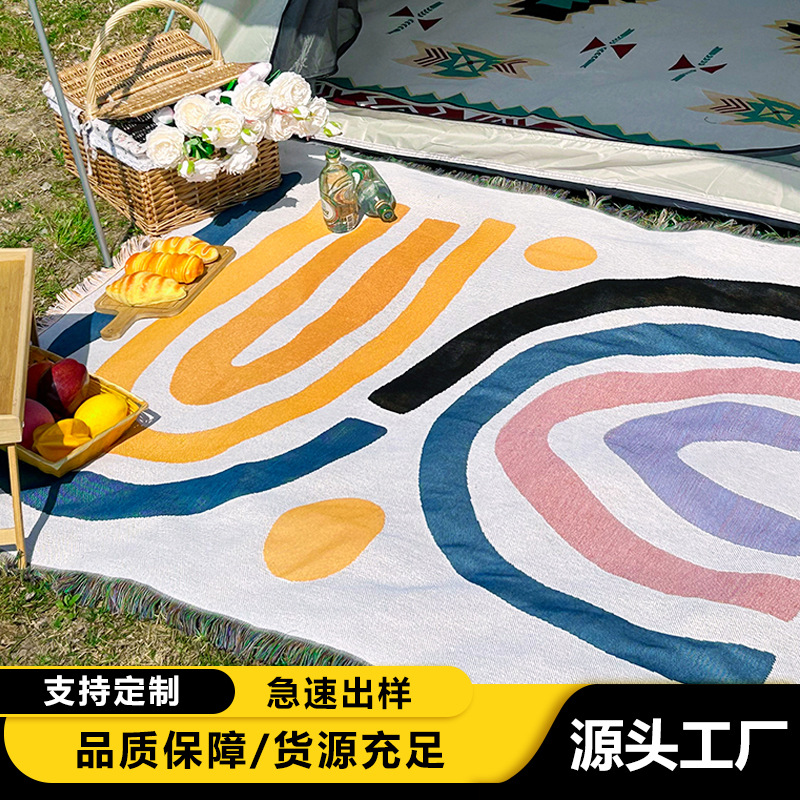 Cross-Border Foreign Trade Camping Rugs Moisture-Proof Picnic Mat Jacquard Tapestry Ins Style Sofa Towel Chenille Multifunctional Sofa Cover