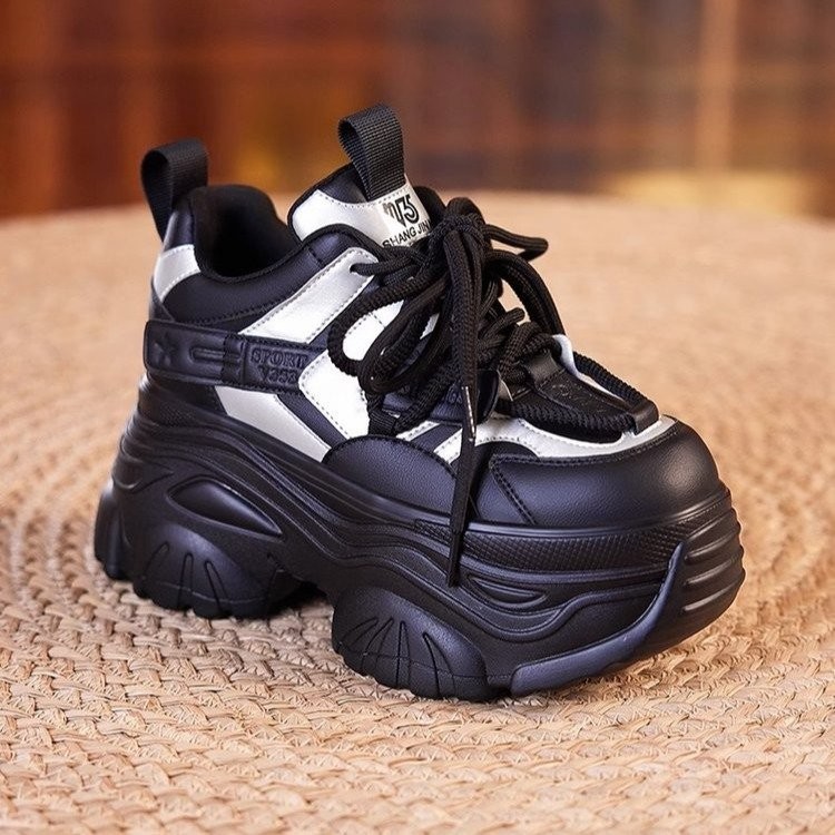 时尚皮面平色休闲运动鞋女鞋2024春季新款舒适厚底老爹鞋厂家直营