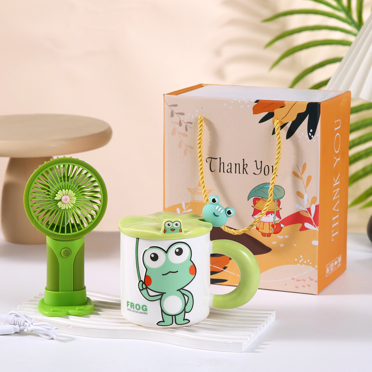 卡通可爱青蛙陶瓷杯带盖勺马克杯卡通可爱儿童创意家用办公水杯子