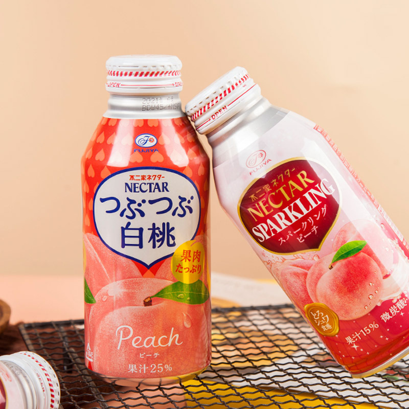 日本进口不二家白桃汁25%果汁水蜜桃果肉果汁微碳酸新款白桃380ml