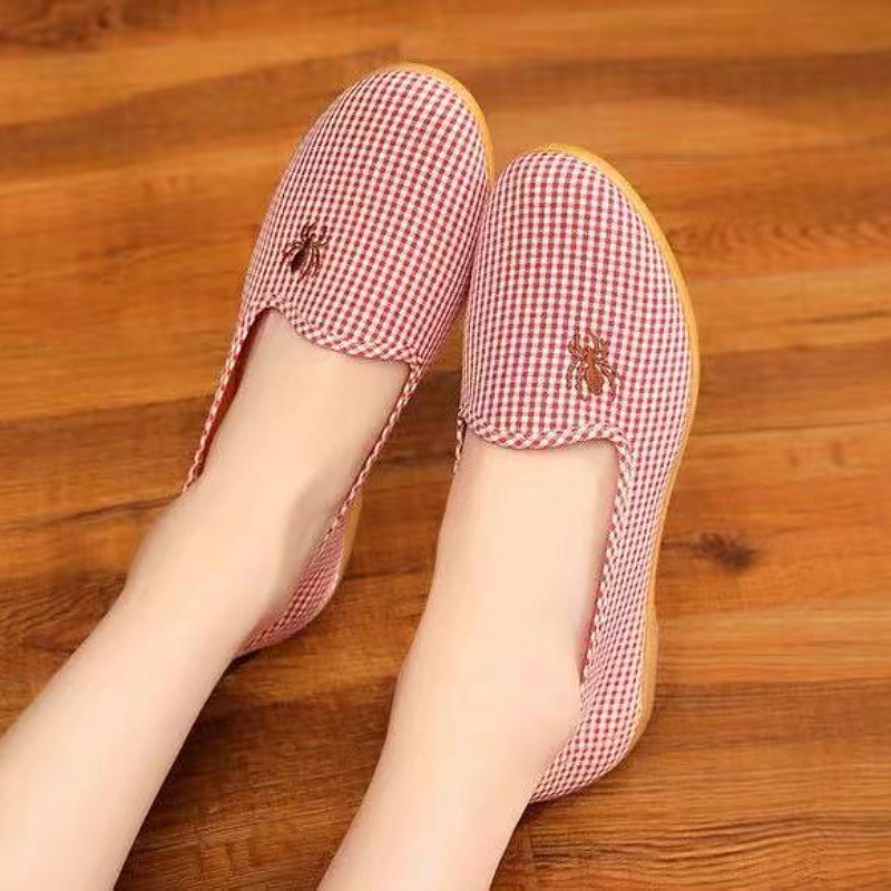 23 Spring and Autumn New Old Beijing Cloth Shoes Women Support Sample Customization Pumps All-Match Non-Slip Soft Bottom Comfortable Tendon Bottom