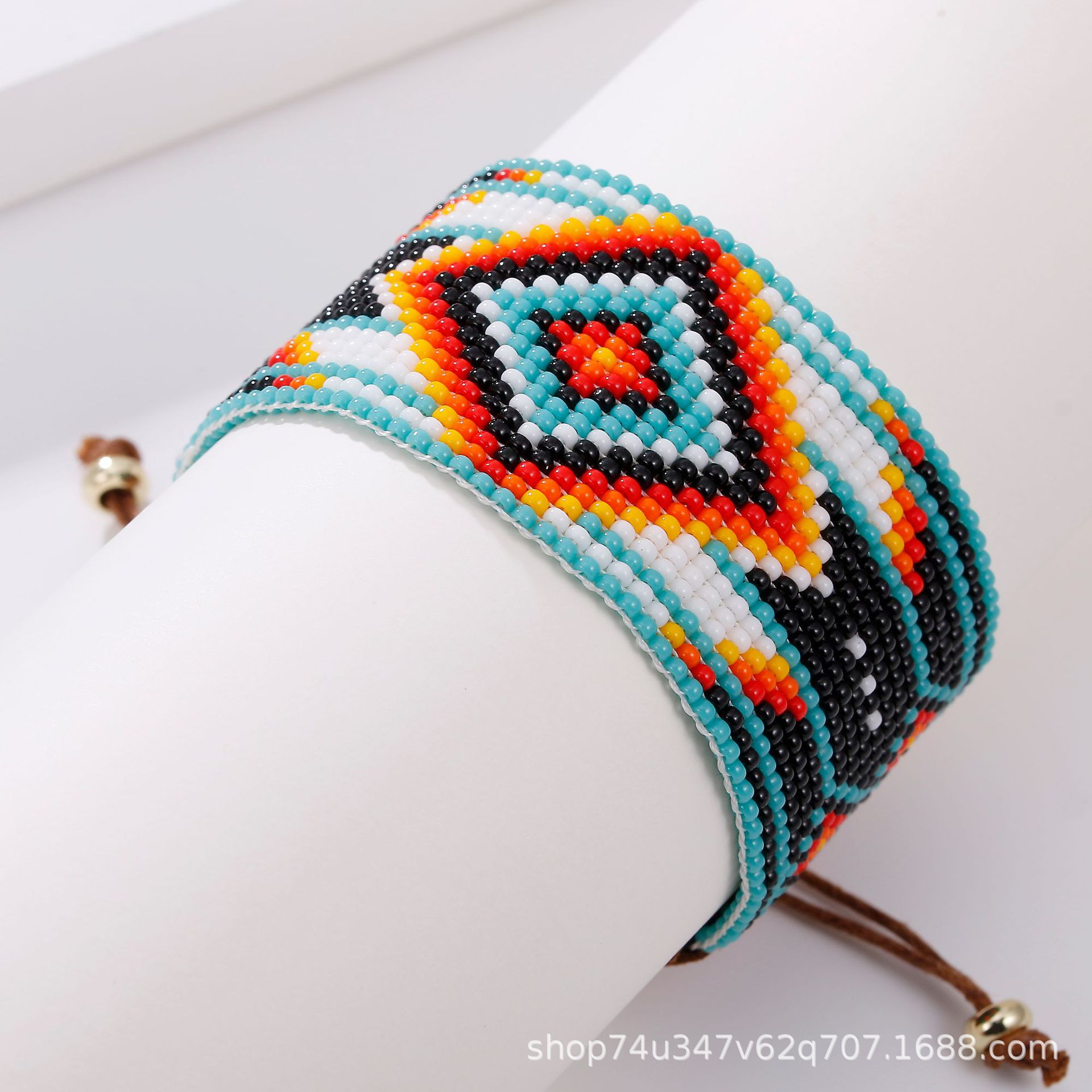 2022年夏季民族风手镯可调节手工编织米珠串珠宽手链批发地摊女生