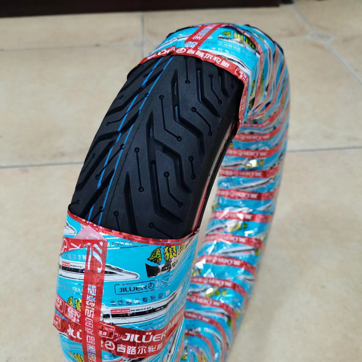 吉路尔缺气保用半热熔300-10小电动车真空轮胎 摩托车真空外胎