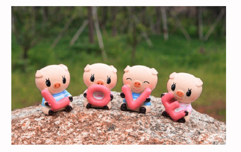 奇赟love小猪汽车摆件爱心猪q版树脂可爱卡通汽车装饰品批发厂家