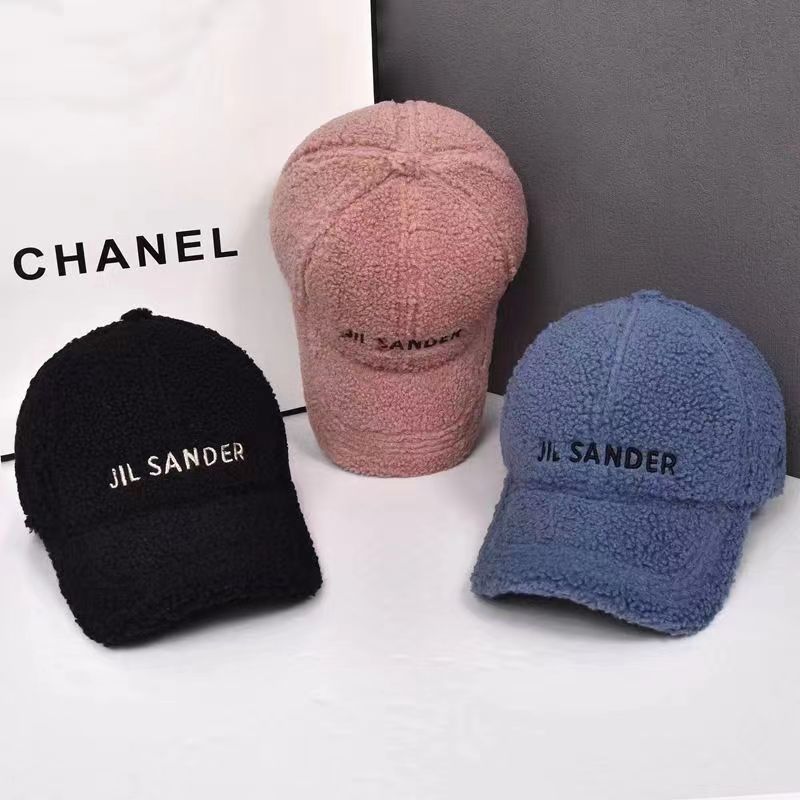 New Hat Women's Autumn and Winter Lamb Wool Baseball Cap Korean Style Trendy Thick Warm Teddy Plush Peaked Cap Makes Face Look Small