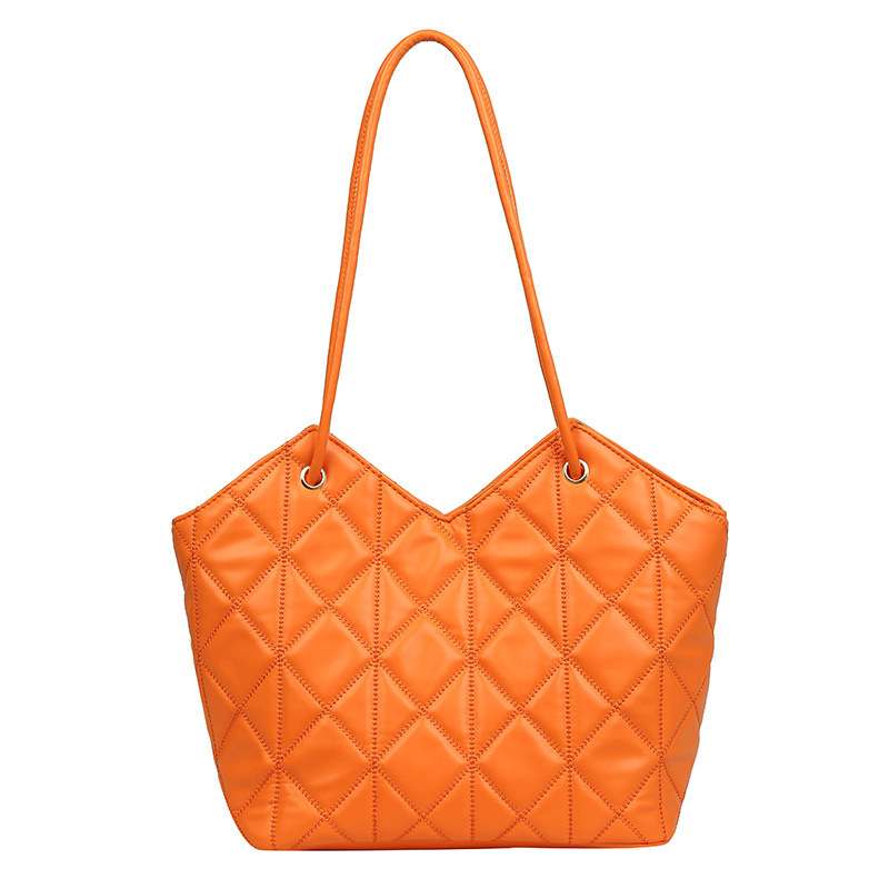 Advanced Texture Bag Women's Large Capacity 2022 New Fashion Autumn Messenger Bag Rhombus Commuter Tote Generation Hair