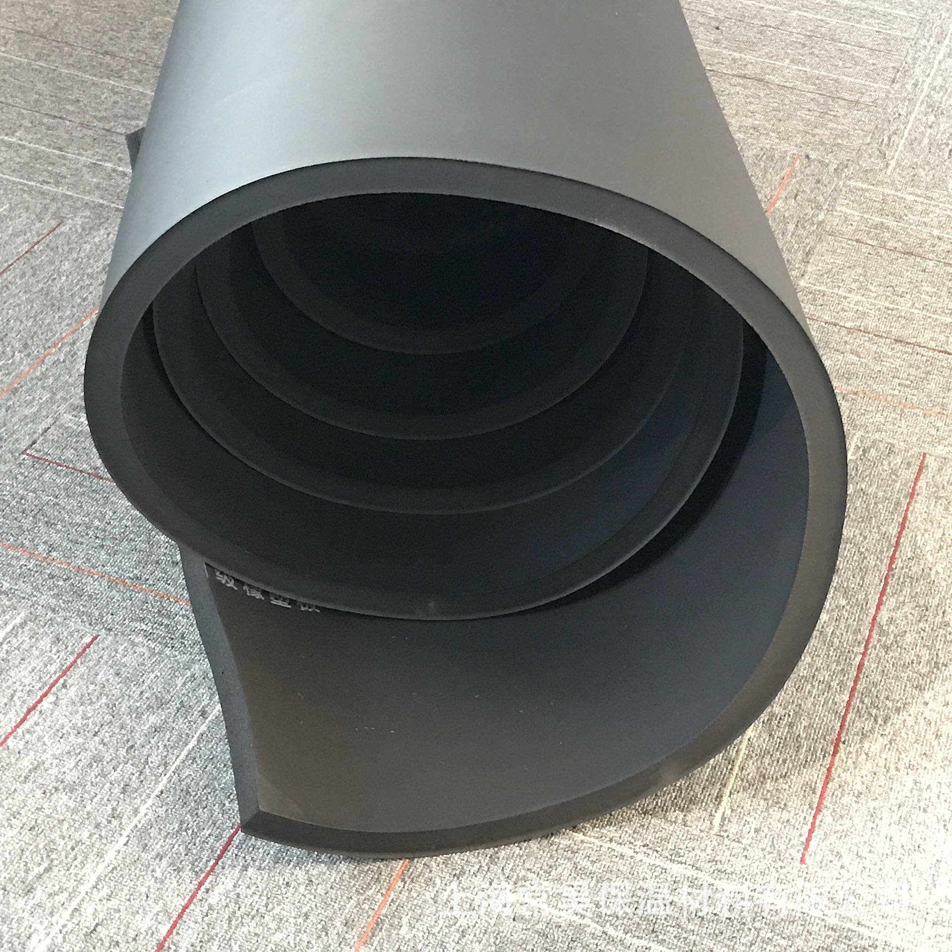 橡塑板b1级吸音降噪nbr发泡橡塑板20mm厚管道隔音隔热橡塑板