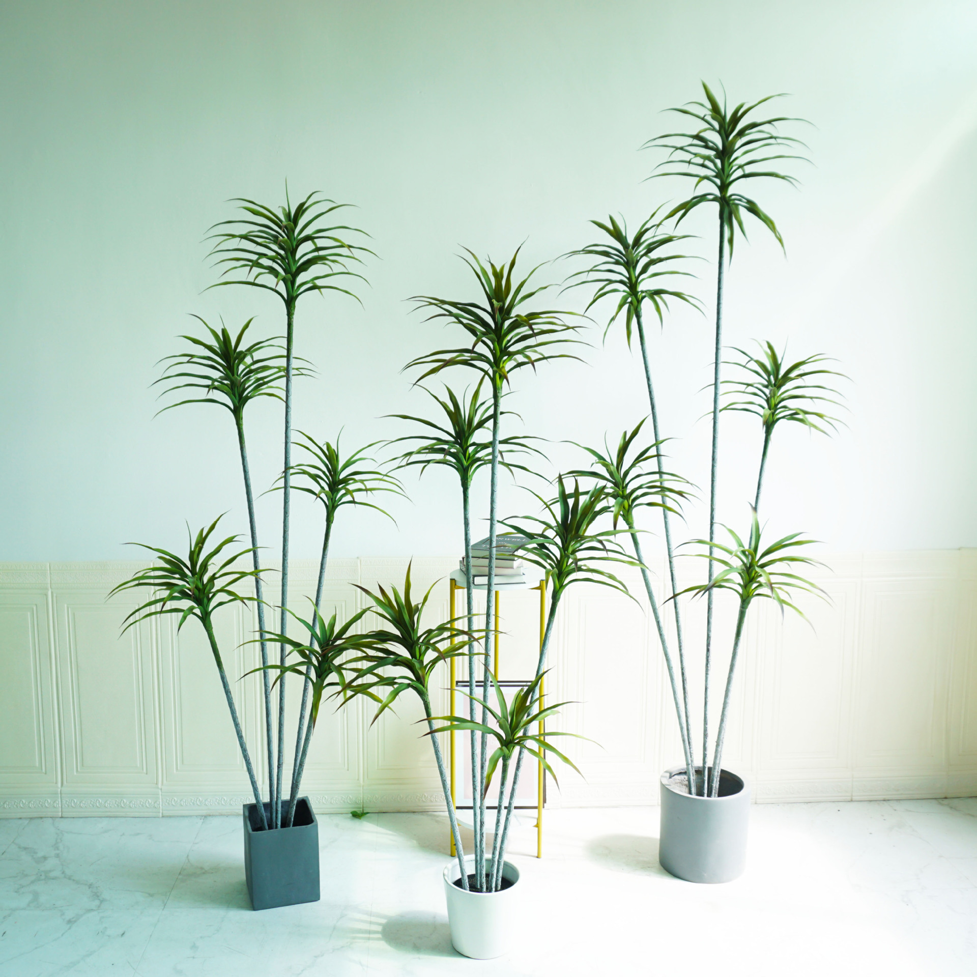 北欧仿真植物千年木龙血铁巴西铁造景假绿植客厅室内落地装饰盆栽