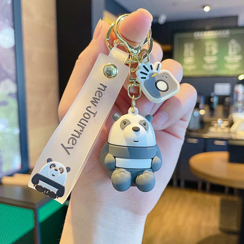 Cute Cartoon Sitting Bear Simple Keychain Creative Trending Cars and Bags Accessories Hanging Ring Personalized Small Gift