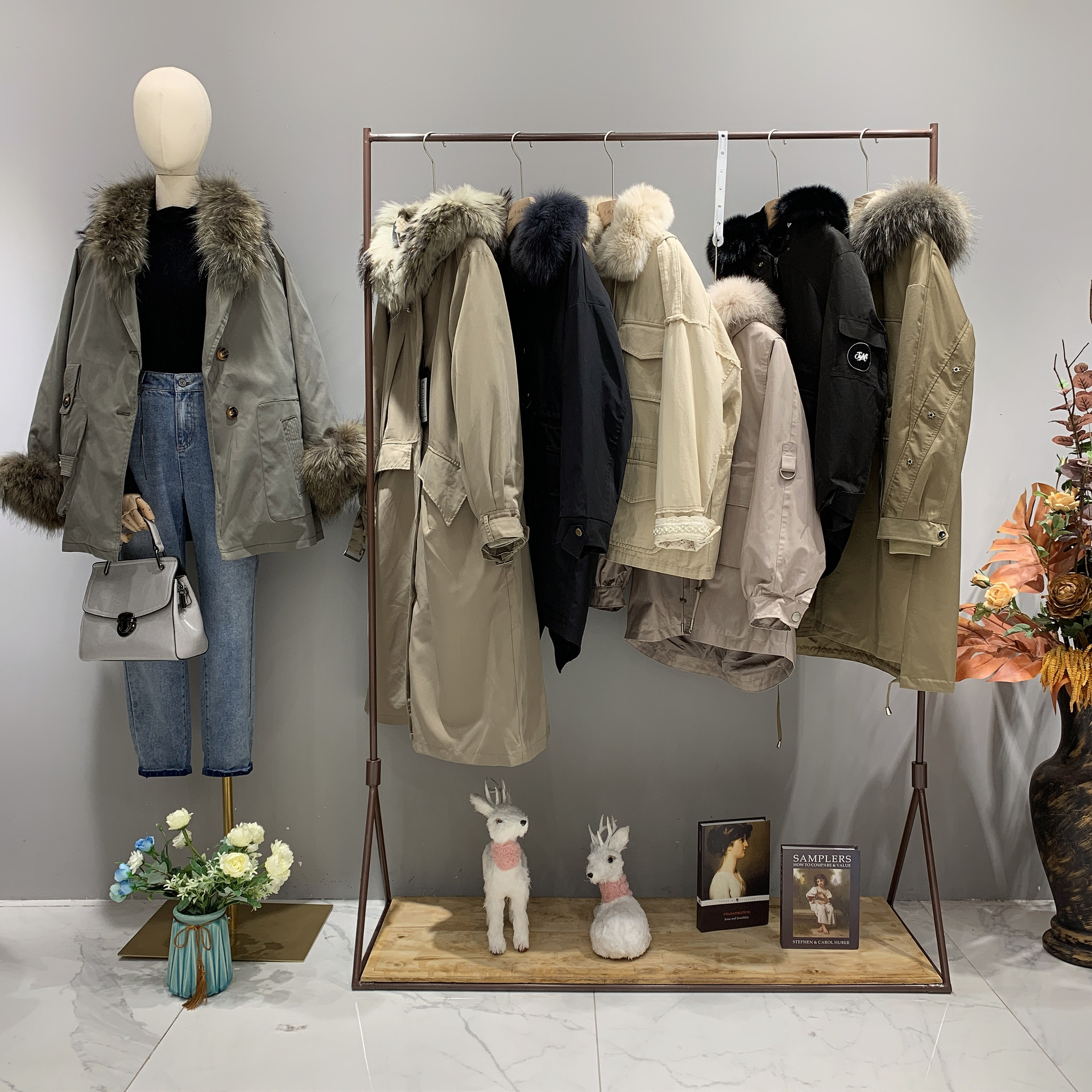 溆牌羽绒服品牌折扣一线大牌剪标女装专柜皮草派克服直播一手货源