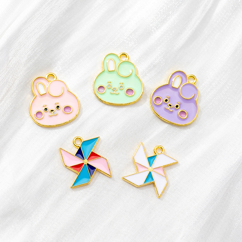 卡通小动物头像diy合金配饰 风车滴油钥匙扣吊坠配件-阿里巴巴