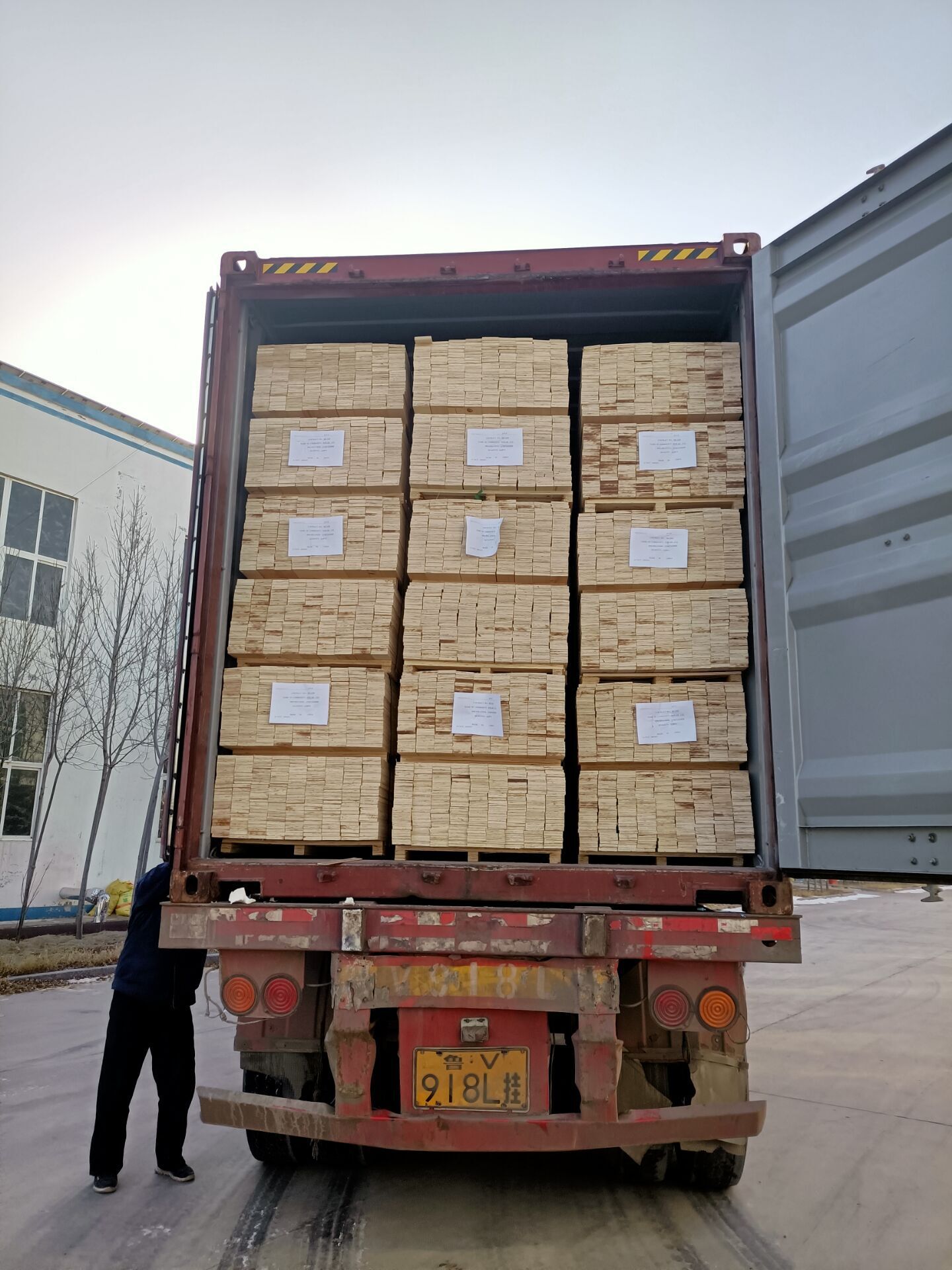 免熏蒸包装箱用杨木lvl木方