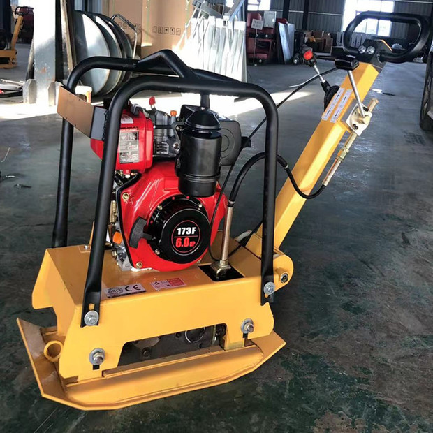 加工生产typc-160双向振动平板夯 柴油平板夯实机 源厂直供