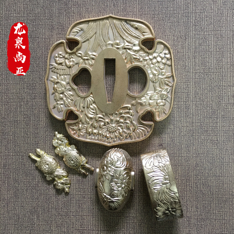 龙泉尚亚武士刀配件日本刀镡黄铜日本刀护手武士刀镡配件刀盘纯铜