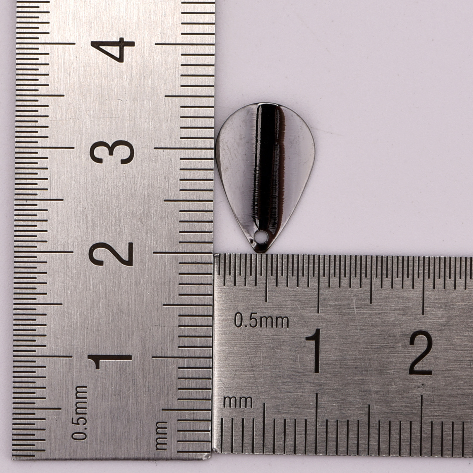 15*9mm环保电镀多色黄铜单孔波浪圆片耳环项链吊坠箱包饰品配件