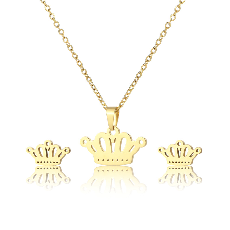 European and American Necklace Wholesale Stylish Glossy Necklace Personalized Crown Gold Eardrops Stud Earrings Set of Ornaments Sweater Chain