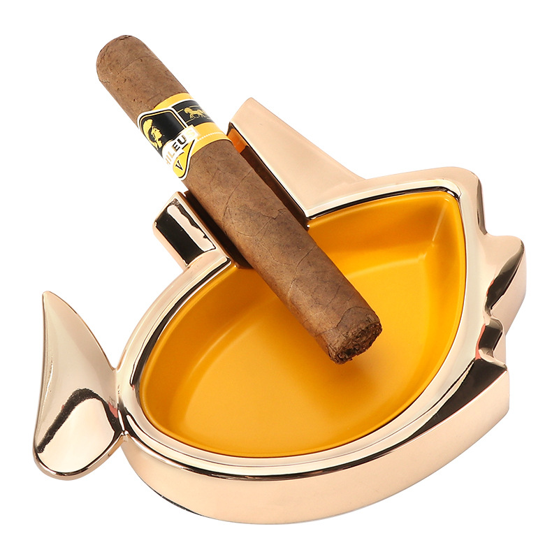 个性金色雪茄烟灰缸金属高档烟具烟灰盅桌面摆件单个礼盒包装烟具