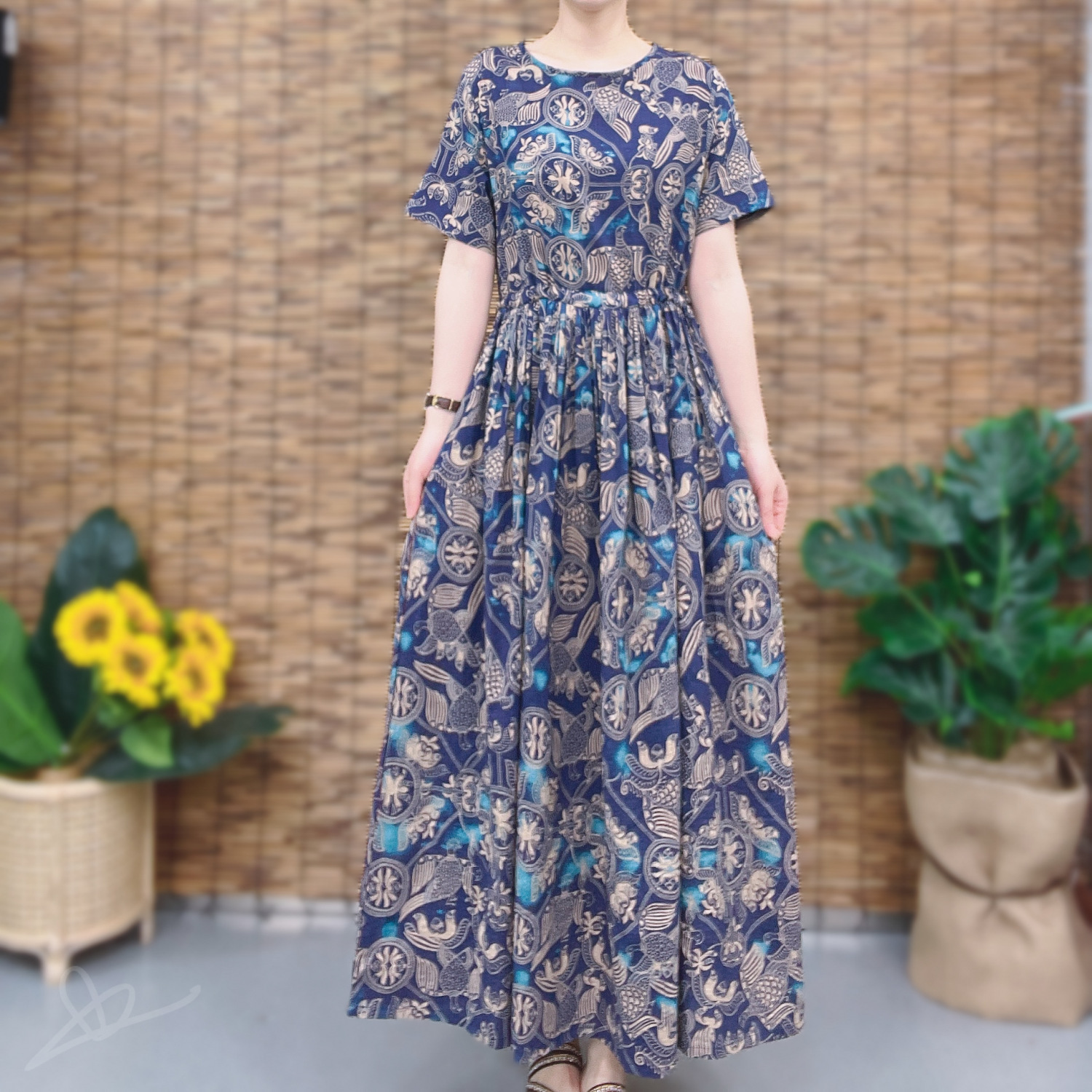 跨境文艺复古棉麻连衣裙女2024春夏圆领收腰显瘦气质印花大摆裙