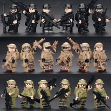 中国积木军事人仔特种兵特警公仔警察人偶男孩子拼装儿童玩具拼图