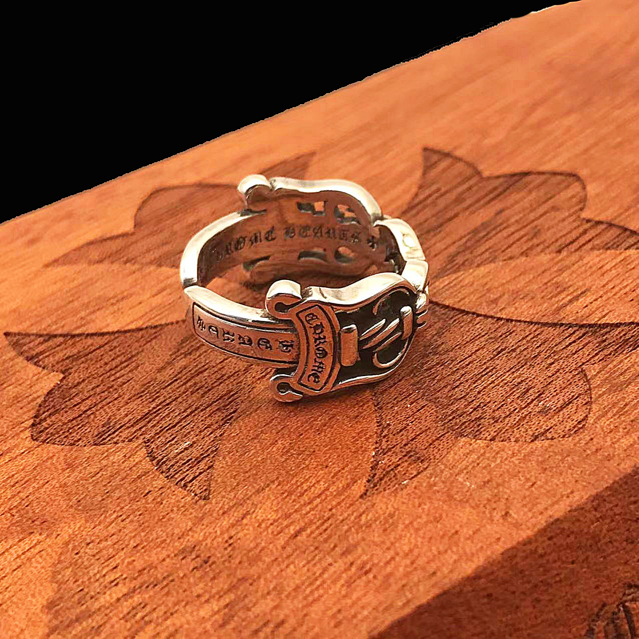 ch潮牌古风克罗心戒指男女开口双宝剑圣剑十字架复古朋克嘻哈欧美