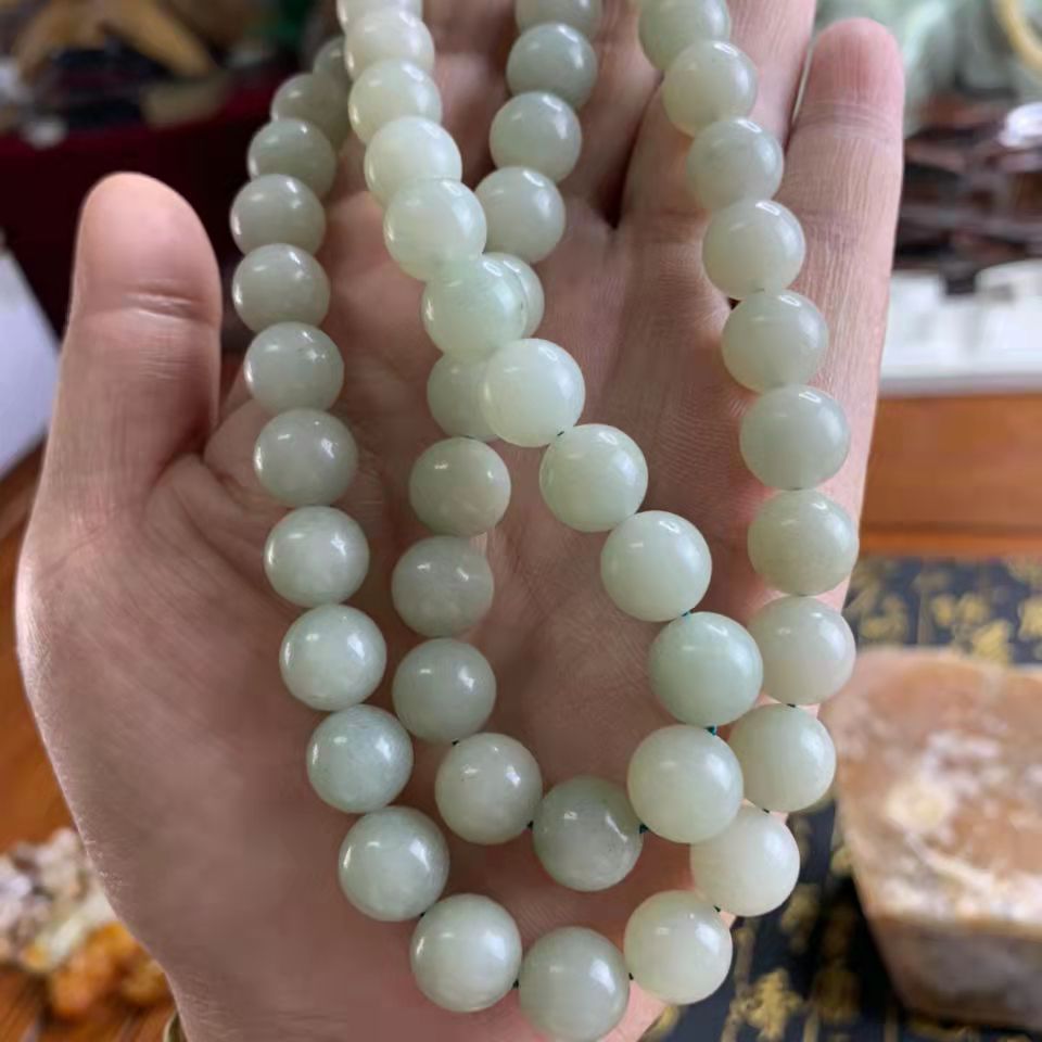 内蒙古佘太翠项链挂件吊坠佘太翠妈妈连毛衣链项链玉器饰品供货