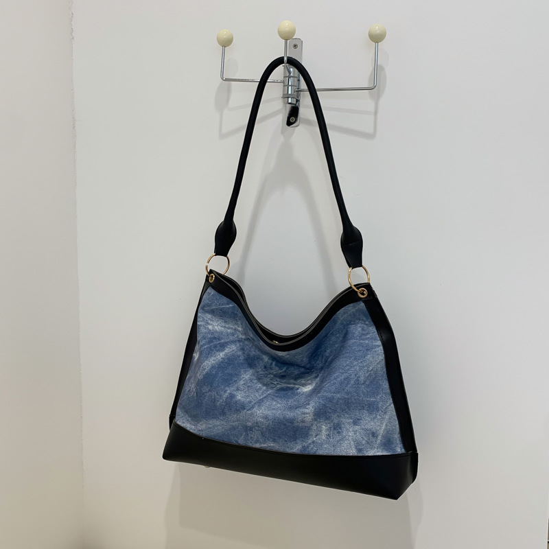 Big Bag Underarm Women's Bag 2022 Autumn New Contrast Color Large Capacity Totes Ins Fashion Casual Shoulder Bag