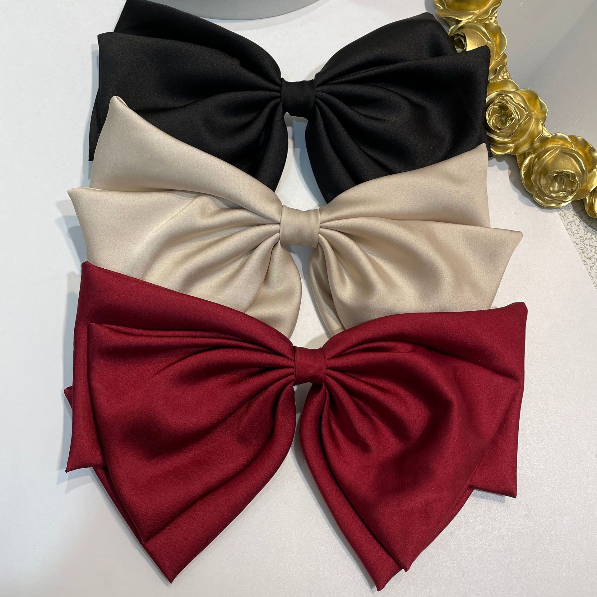 网红新款缎面质感超大号弹簧夹发夹日韩少女后脑勺顶夹精品店发饰