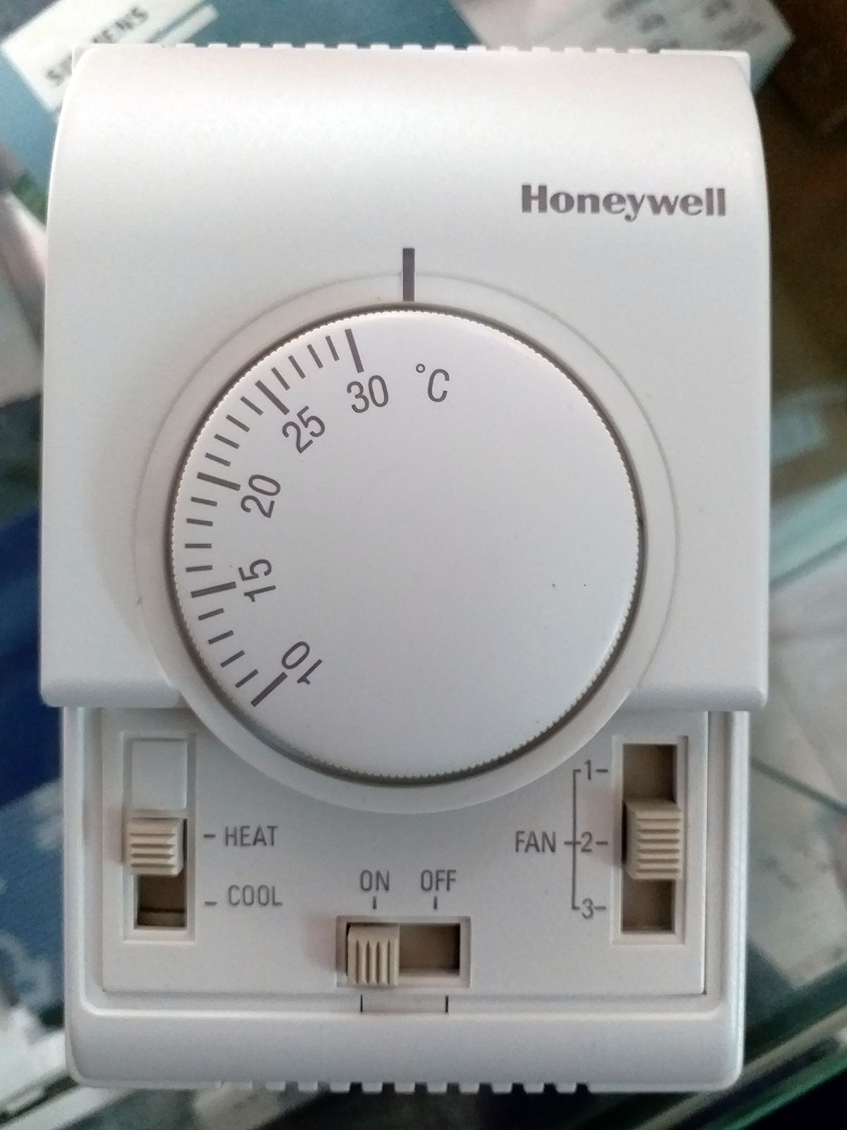 honeywell霍尼韦尔t6373ac1108机械式风机盘管温控器t6373bc1108