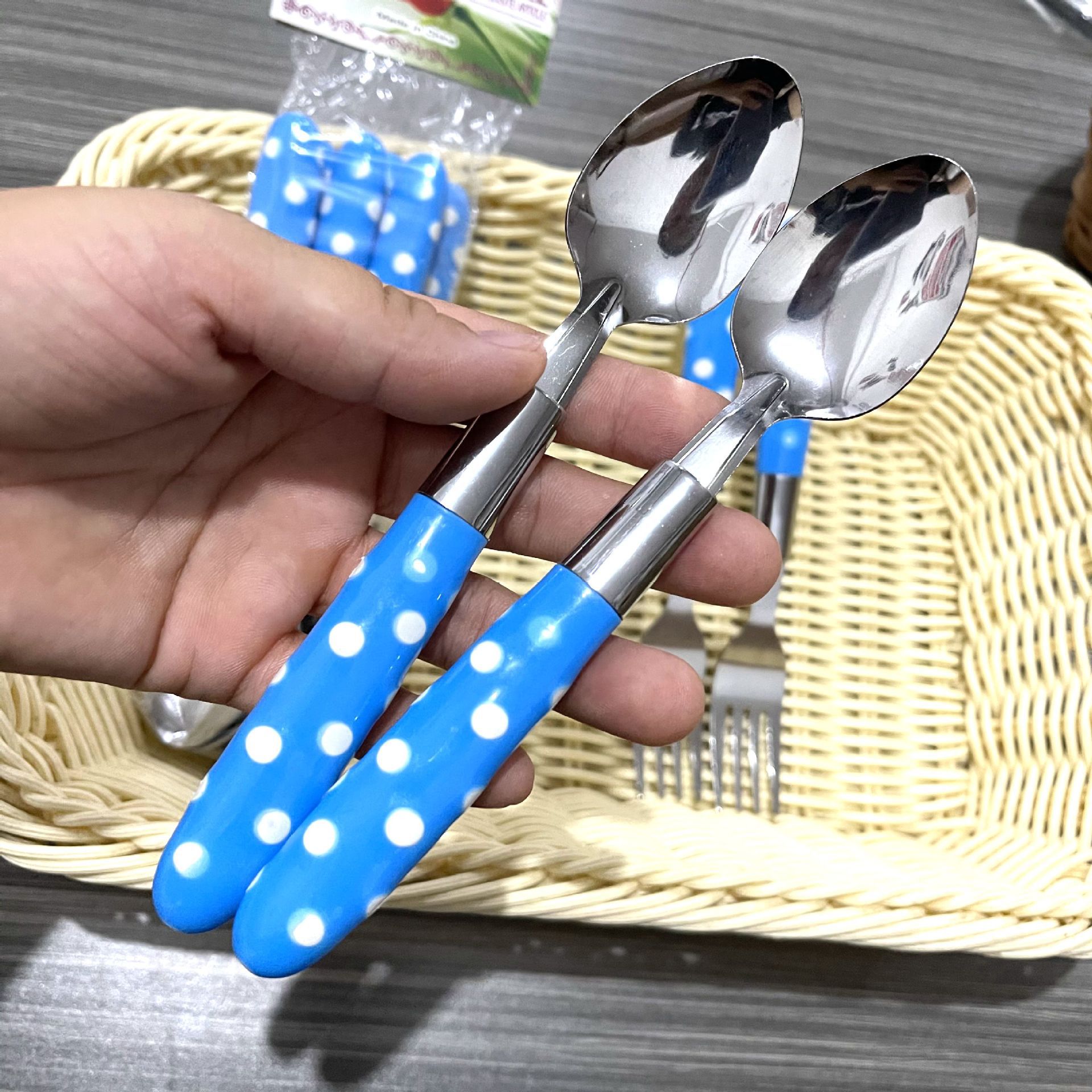 Polka Dot Spoon Children Spoon Student Spoon Fork Sleeve Needle Meal Spoon Metal Spoon Meal Spoon Fork 1 Yuan Supply Wholesale