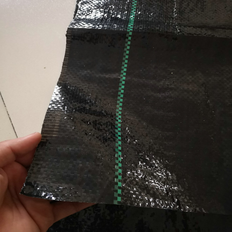 聚酯pet户外防草布_抗拉强力大_使用寿命更长_德州金泰批发