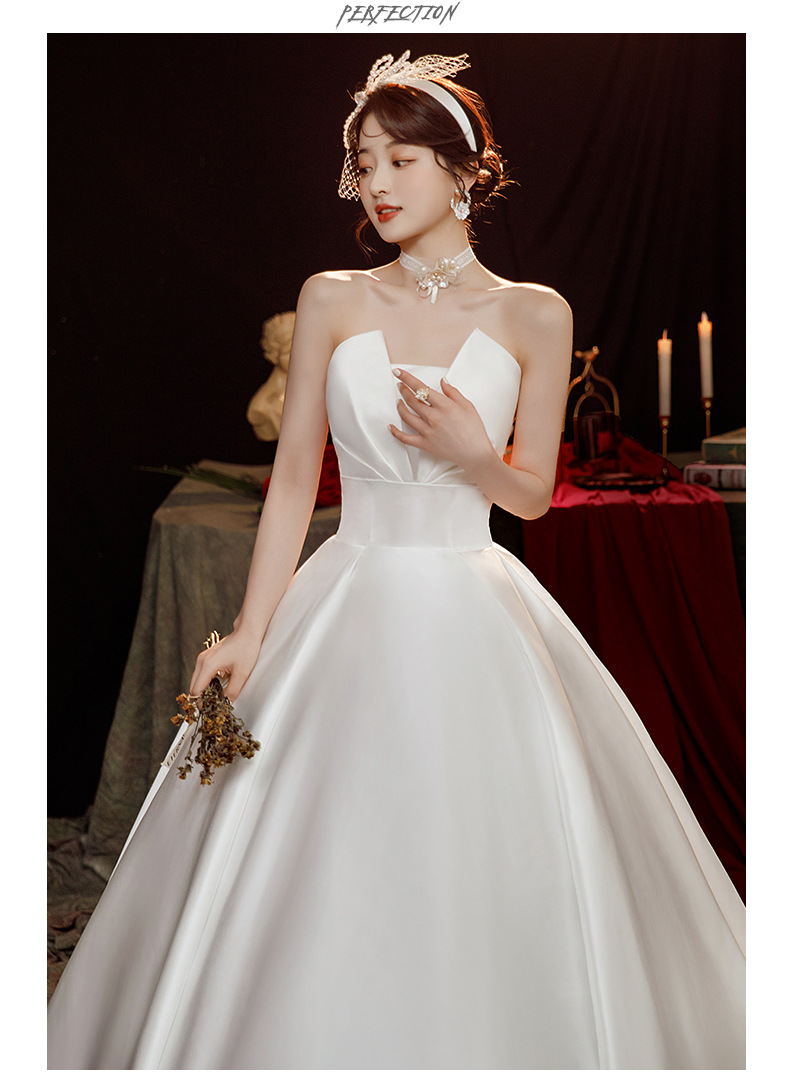 气质抹胸婚纱裙白色缎面简约轻便出门纱新娘旅拍明星同款晚礼服女