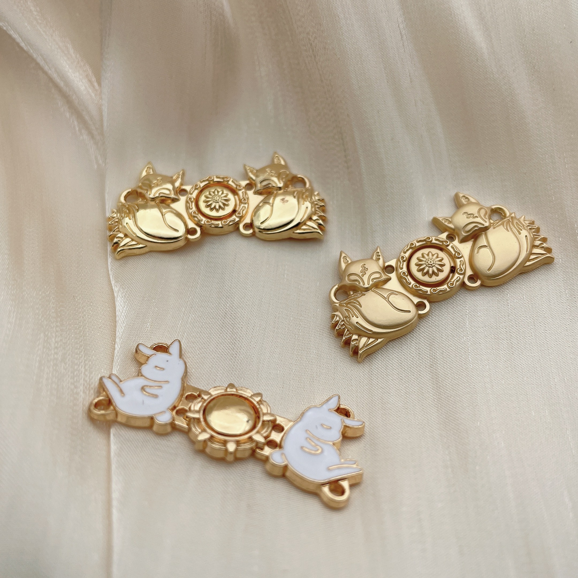 直供明制汉服旗袍古装动物子母对扣 风纪扣 儿童汉服金属盘扣现货