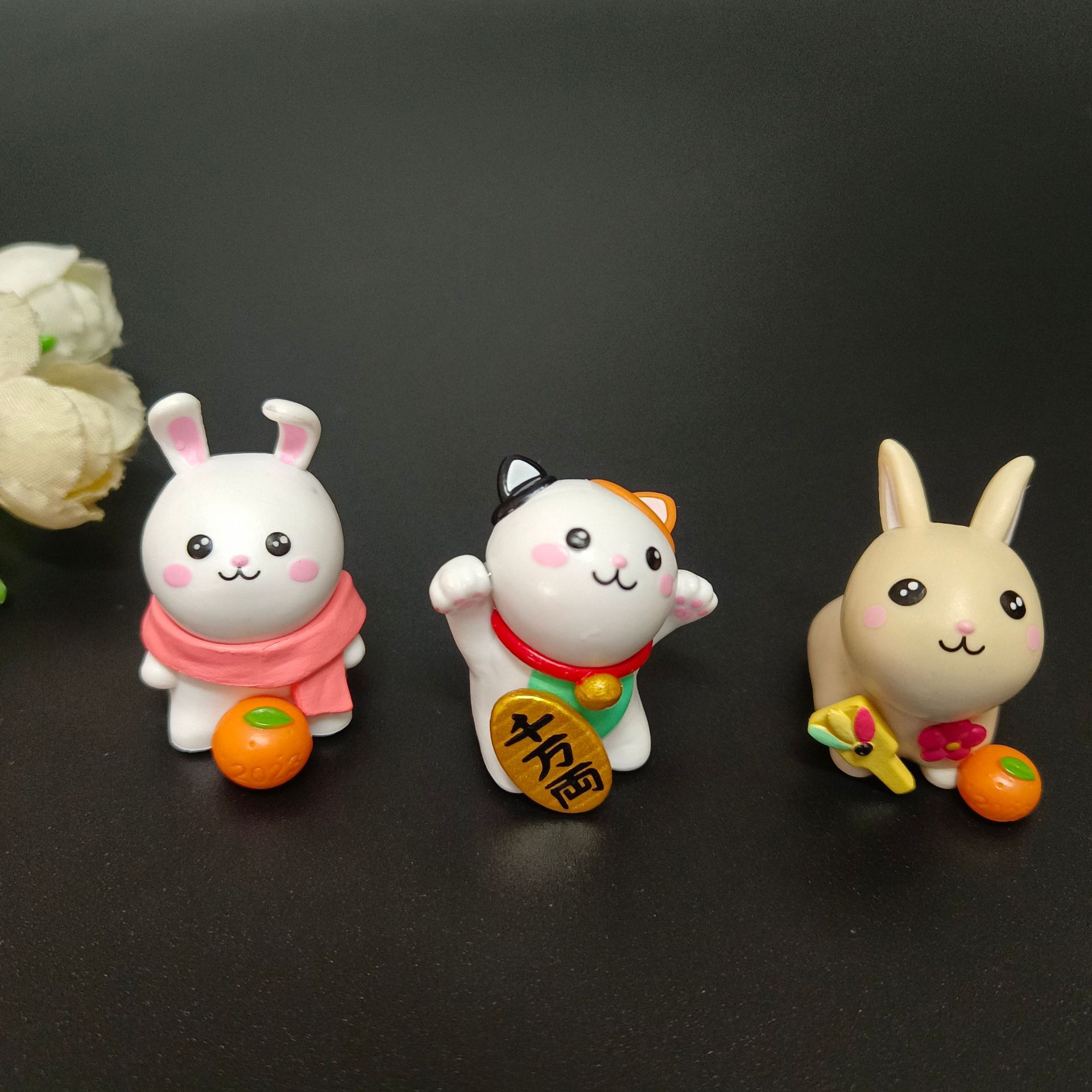 三款招财猫 兔子 硬pvc 促销礼品手偶跨境卡通公仔摆件 尾货-阿里巴巴