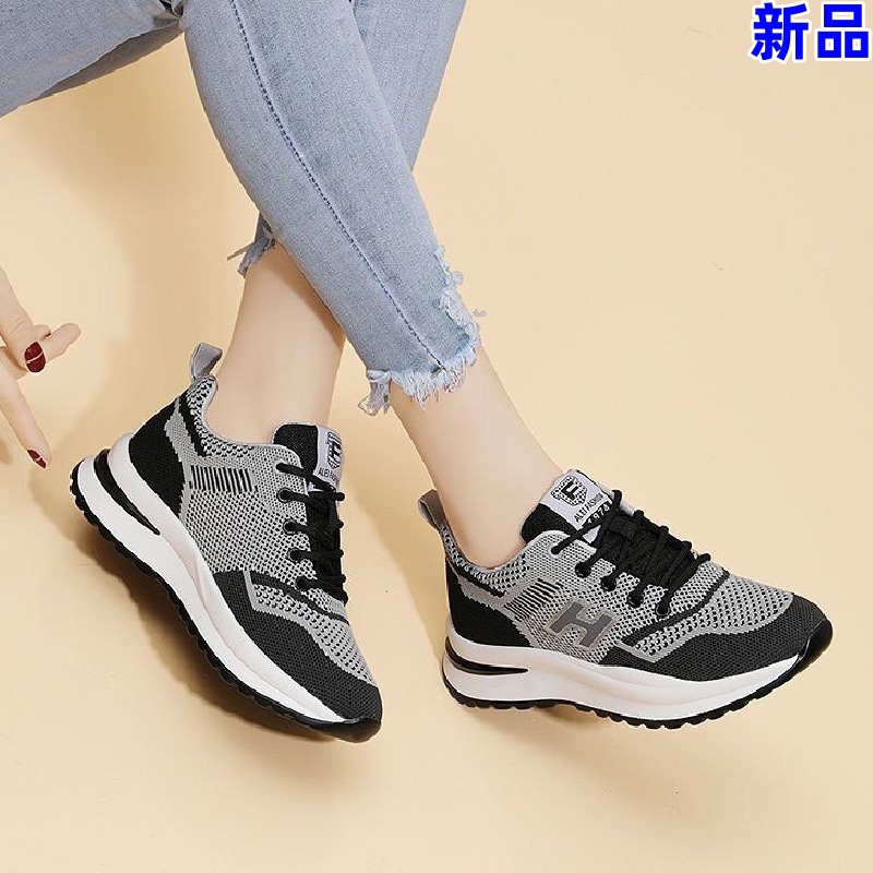 Flyknit Breathable Clunky Sneakers Women's 2023 New Summer Mesh Casual Women's Shoes Thick Bottom Running Sneakers Women's Hundred