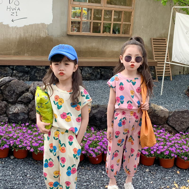 童套装2024夏季新款韩版女童背心九分裤两件套儿童宽松花朵姐妹装