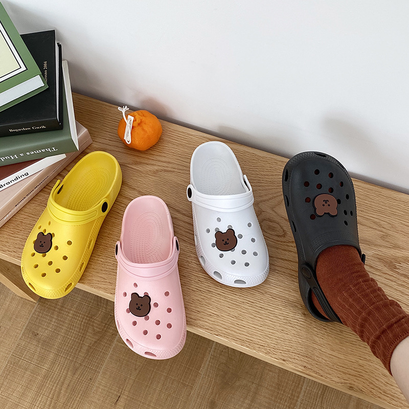 包头洞洞鞋女夏季家居室内外休闲地摊浴室软底可爱卡通护士女拖鞋