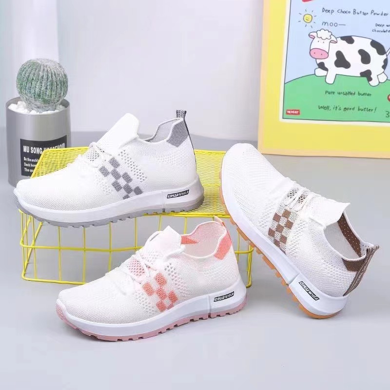 2023 New Sports Shoes Cross-Border Foreign Trade Fashion Korean Style Coconut Shoes Mesh Breathable Running Shoes