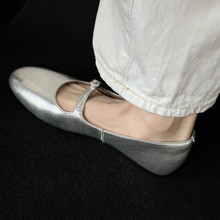 芭蕾舞鞋平底鞋女鞋2024春季新品韩版圆头搭扣甜美浅口银色单鞋女